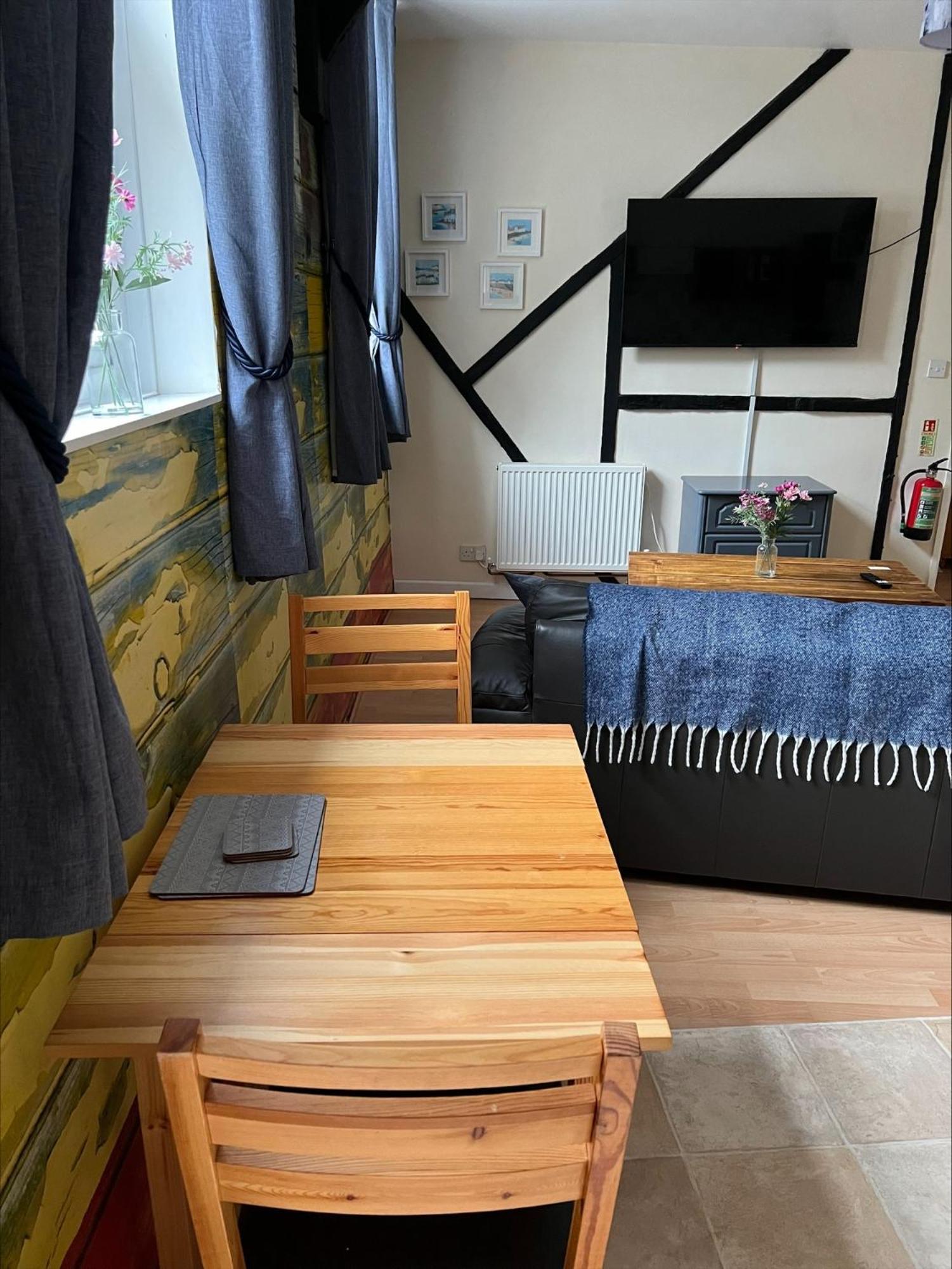 Golden Lion Apartamento Brixham Exterior foto