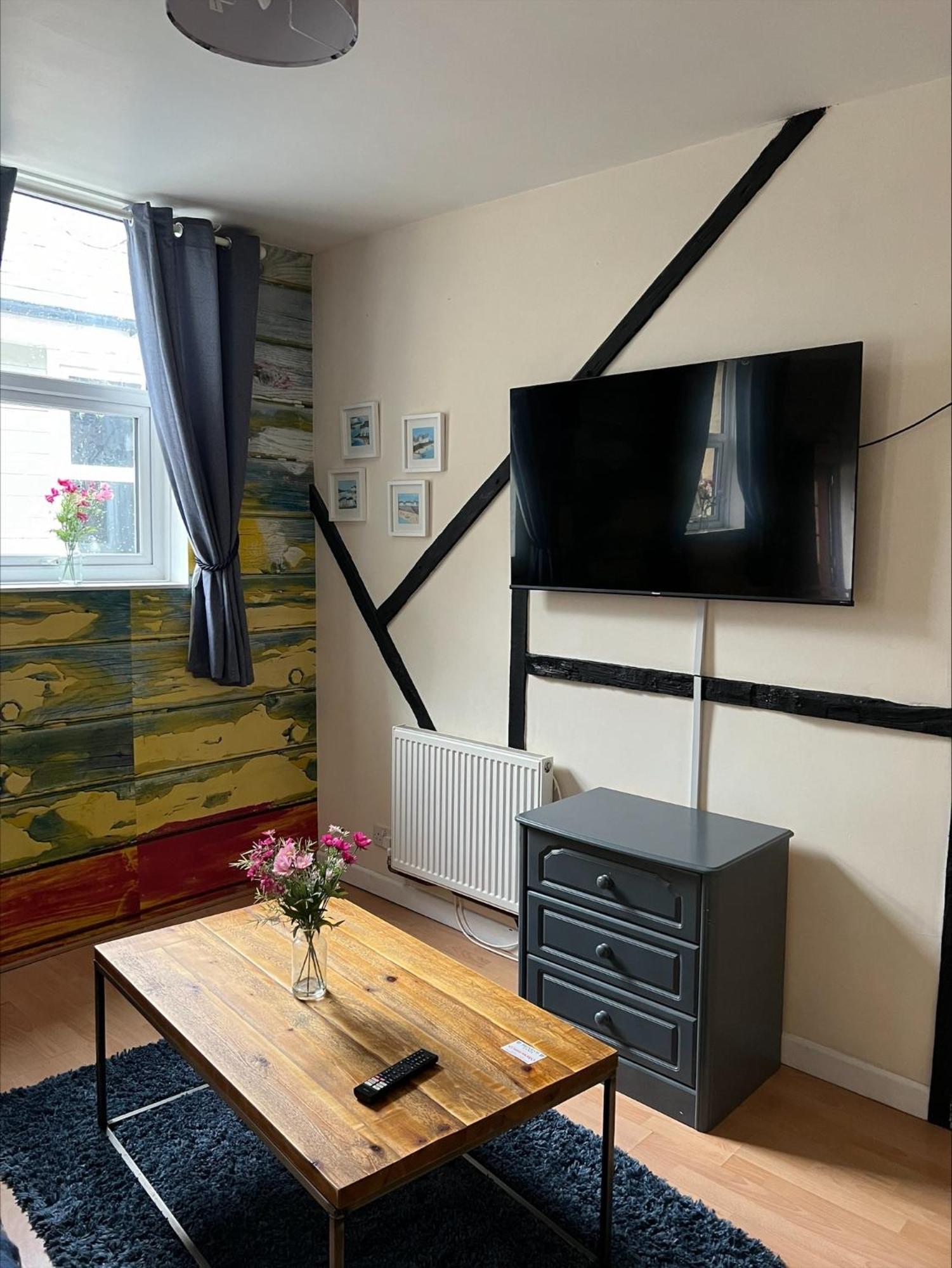 Golden Lion Apartamento Brixham Exterior foto